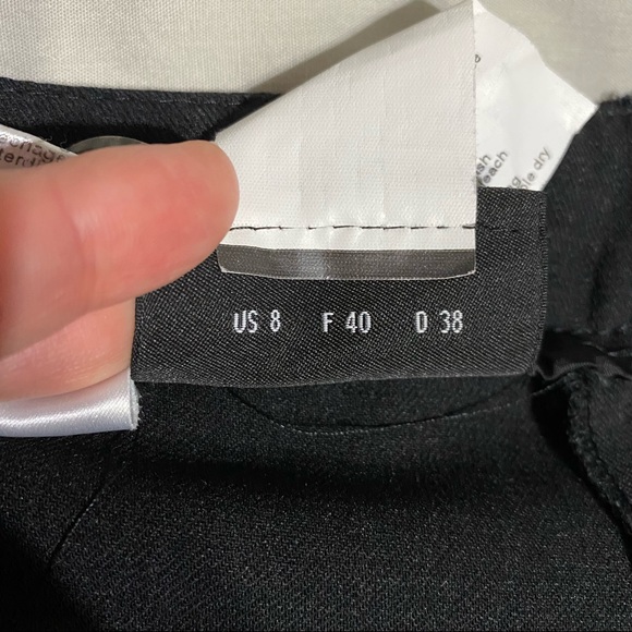 Akris Black 100% Wool Women’s Dress Pants - Picture 7 of 7